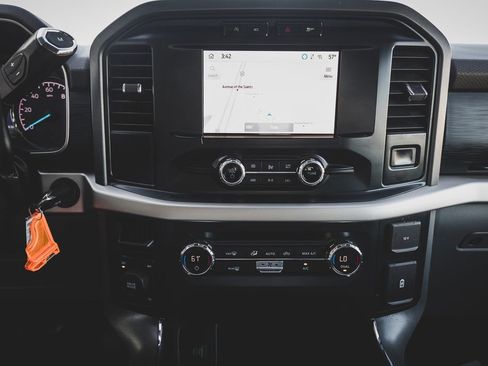 Used 2021 Ford F150 XLT w/ Equipment Group 301A Mid image 4