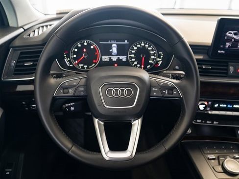 Used 2018 Audi Q5 2.0T Premium w/ Convenience Package image 14