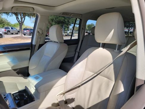 Used 2014 Lexus GX 460 w/ Premium Package AWD/4WD image 13