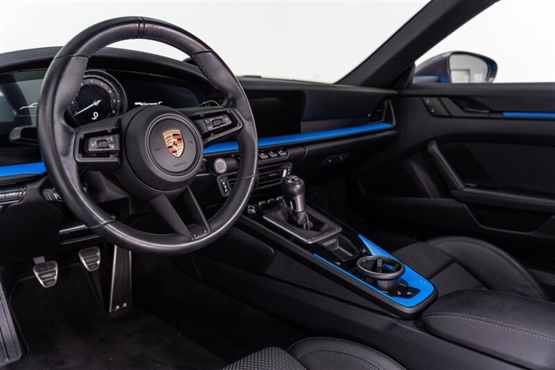 Used 2023 Porsche 911 Carrera T RWD image 75