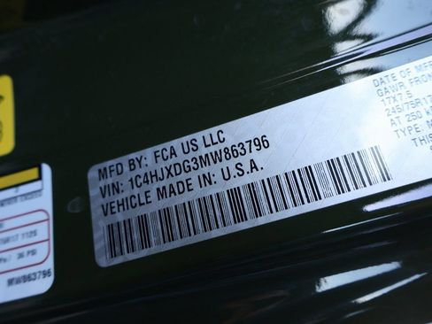 Used 2021 Jeep Wrangler Unlimited Sport image 39