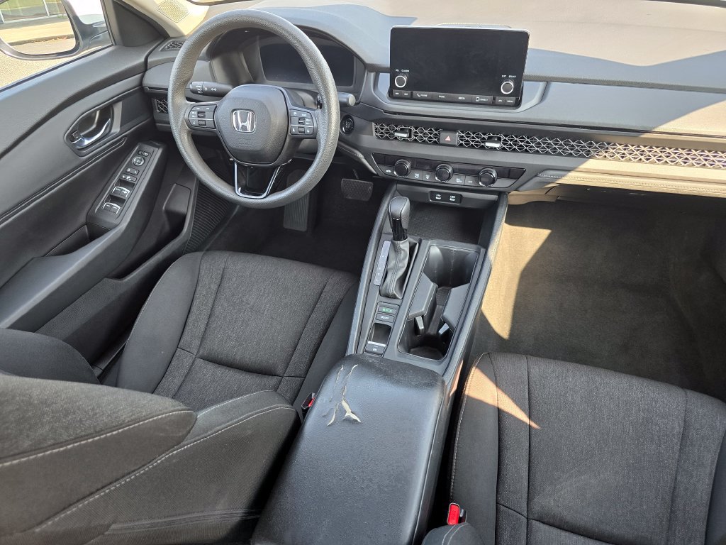 Used 2023 Honda Accord EX image 21