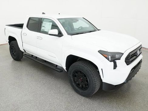 New 2026 Toyota Tacoma SR5 RWD image 16