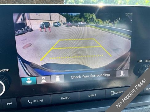 Used 2023 Honda Accord EX image 16