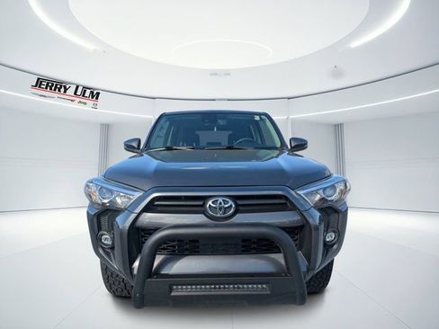 Used 2022 Toyota 4Runner SR5 Premium image 7