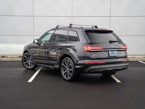 Used 2020 Audi Q7 3.0T Prestige w/ Prestige Package image 3