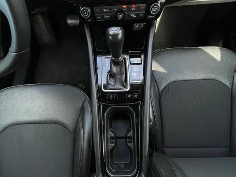 Used 2023 Jeep Compass Trailhawk AWD/4WD image 19