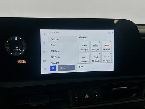 Used 2023 Lexus ES 350 w/ Accessory Package (Z2) FWD image 21