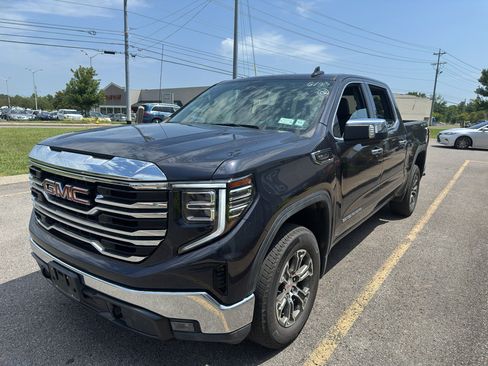 Used 2026 GMC Sierra 1500 SLT AWD/4WD image 8