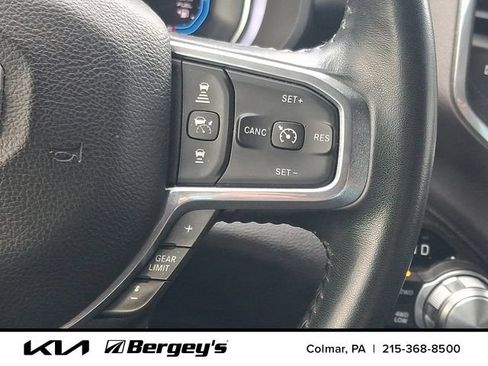 Used 2023 RAM 1500 Laramie AWD/4WD image 23