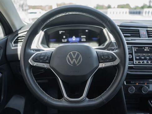 Used 2024 Volkswagen Tiguan S AWD/4WD image 33
