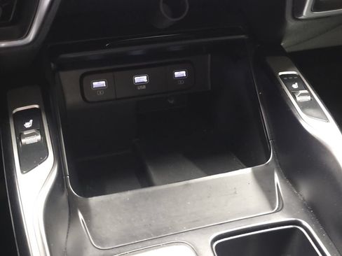Used 2022 Kia Sorento S AWD/4WD image 36
