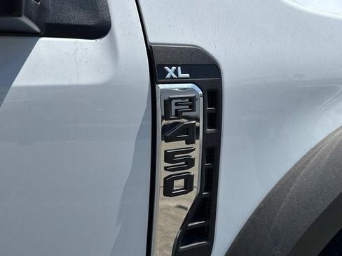 New 2024 Ford F450 XL w/ XL Chrome Package image 18