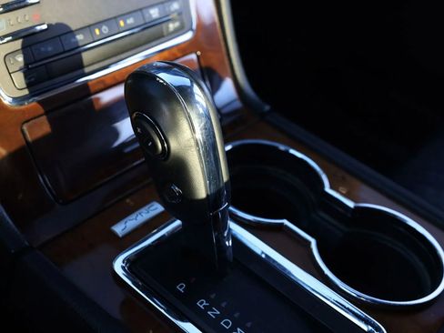 Used 2017 Lincoln Navigator Select image 41