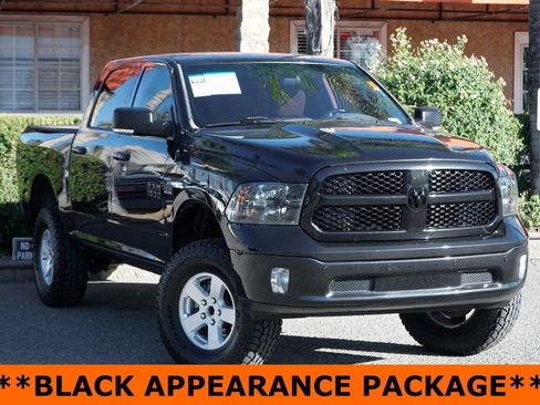 Used 2018 RAM 1500 Big Horn image 2