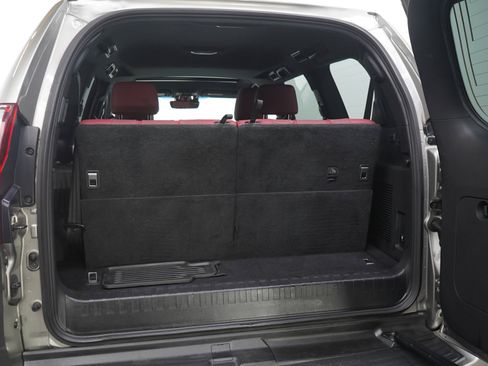 Used 2021 Lexus GX 460 Premium AWD/4WD image 9