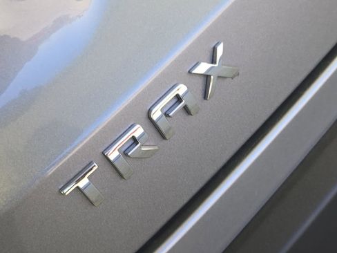 New 2026 Chevrolet Trax LS w/ Driver Confidence Package image 12