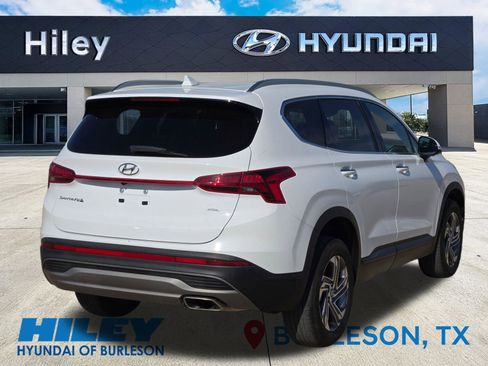 Used 2023 Hyundai Santa Fe SEL image 4