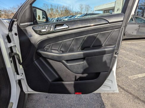 Used 2016 Mercedes-Benz GLE 63 AMG S image 32