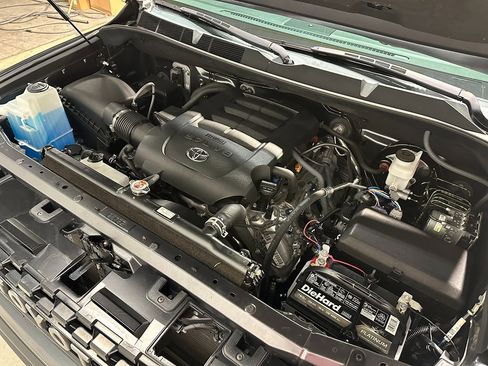 Used 2021 Toyota Tundra TRD Pro AWD/4WD image 4