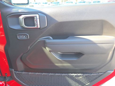 New 2026 Jeep Wrangler Sport S image 31