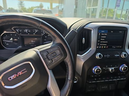 Used 2021 GMC Sierra 2500 SLT w/ SLT Convenience Package AWD/4WD image 6