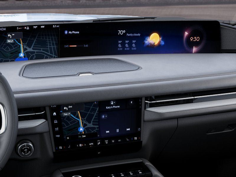 New 2027 Lincoln Navigator Reserve AWD/4WD image 14