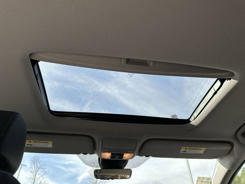 Used 2021 Honda Odyssey EX-L image 16