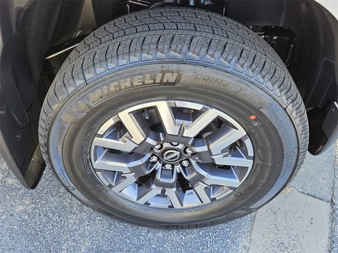 New 2026 Nissan Frontier SV image 12