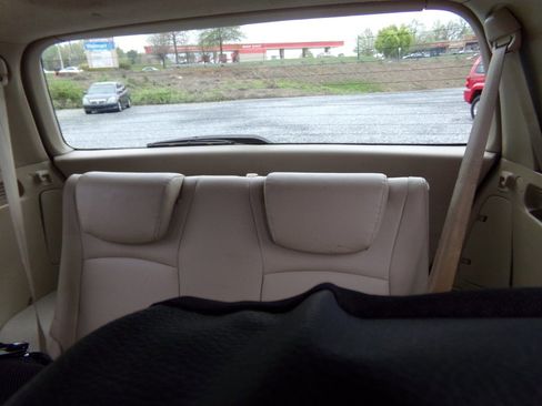 Used 2006 Toyota Highlander Hybrid image 8