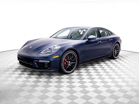 Certified 2022 Porsche Panamera GTS AWD/4WD image 1