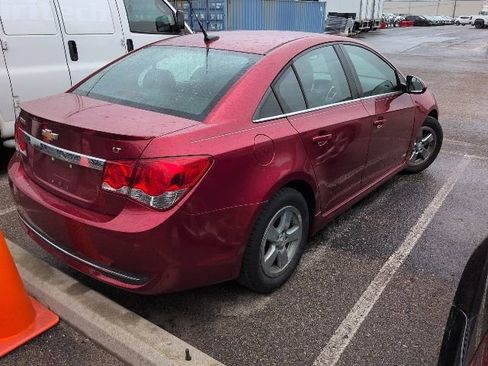 Used 2014 Chevrolet Cruze LT w/ RS Package image 4