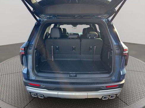 New 2026 Chevrolet Traverse LT w/ Sun and Wheel Package image 21