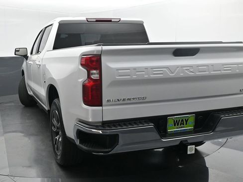 Used 2022 Chevrolet Silverado 1500 LT RWD image 4