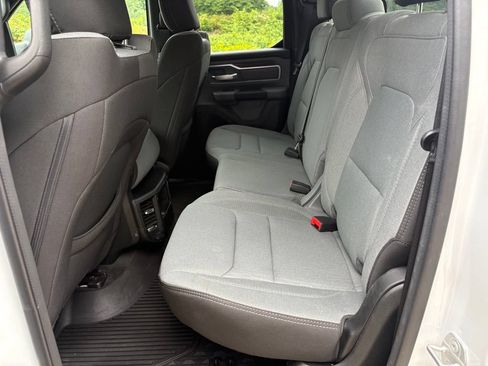 Used 2023 RAM 1500 Big Horn AWD/4WD image 38