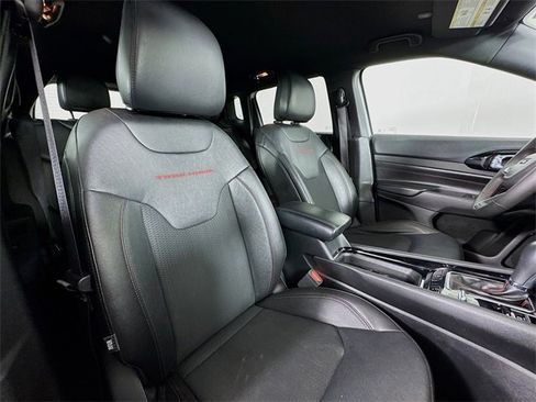 Used 2024 Jeep Compass Trailhawk image 26