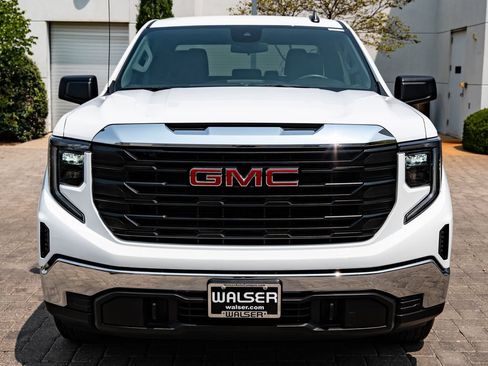 Used 2024 GMC Sierra 1500 Pro w/ Pro Value Package AWD/4WD image 2