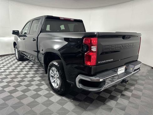Used 2025 Chevrolet Silverado 1500 LT image 5
