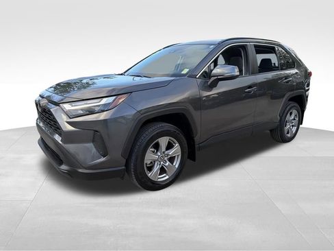 Used 2025 Toyota RAV4 XLE w/ Convenience Package image 3