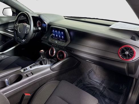 Certified 2021 Chevrolet Camaro LT w/ Technology Package image 30