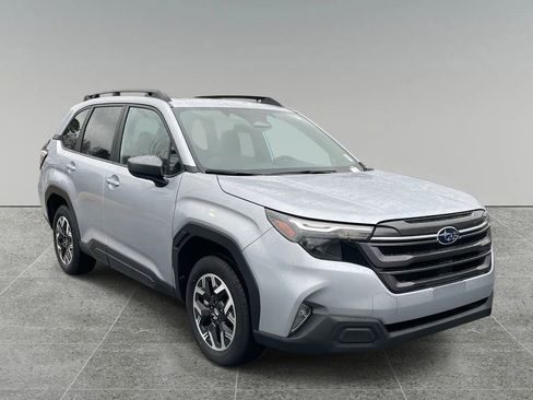 Certified 2026 Subaru Forester Premium image 7