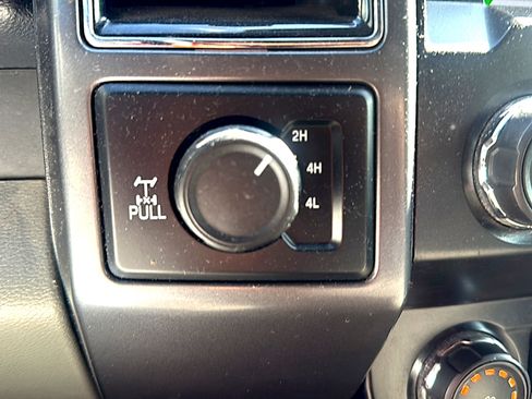 Used 2019 Ford F150 XLT w/ Equipment Group 302A Luxury AWD/4WD image 10