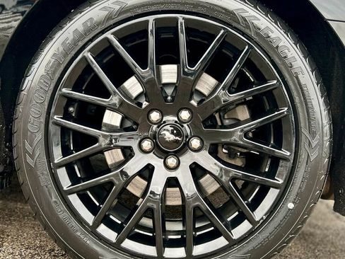 Used 2019 Ford Mustang GT Premium w/ GT Performance Package image 29