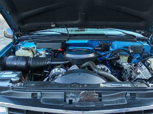 Used 1993 Chevrolet Blazer 4WD image 16