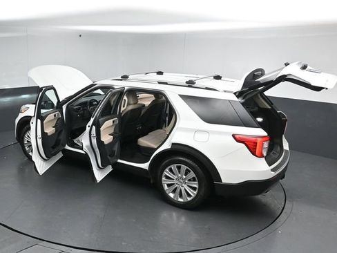 Certified 2020 Ford Explorer Limited w/ Class III Trailer Tow Package image 54