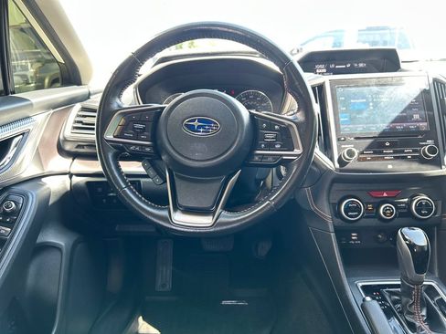 Used 2022 Subaru Crosstrek 2.5i Limited AWD/4WD image 14