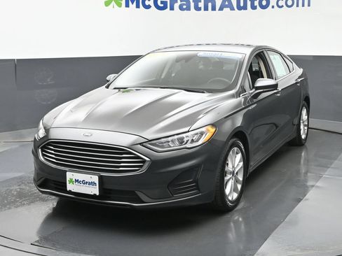Used 2019 Ford Fusion SE FWD image 17