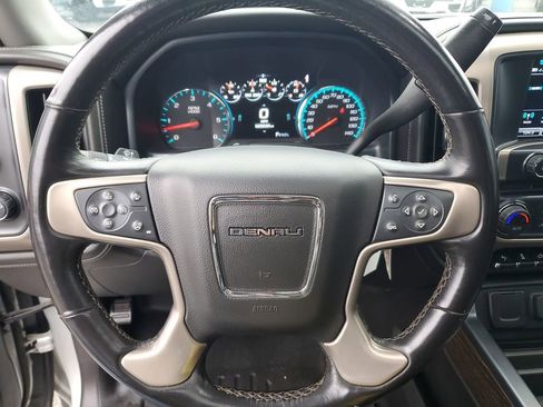 Used 2018 GMC Sierra 1500 Denali w/ Denali Ultimate Package AWD/4WD image 20