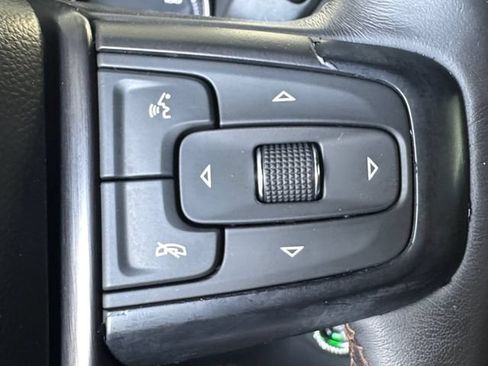 Used 2019 GMC Sierra 1500 AT4 w/ AT4 Premium Package AWD/4WD image 8