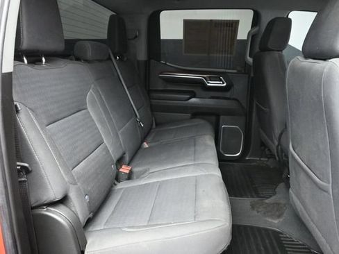 Used 2023 Chevrolet Silverado 1500 LT AWD/4WD image 30